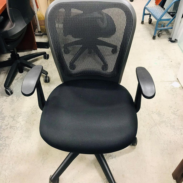 Nightingale Office Chair in Excellent Condition-Call us now! in Chairs & Recliners in Toronto (GTA)