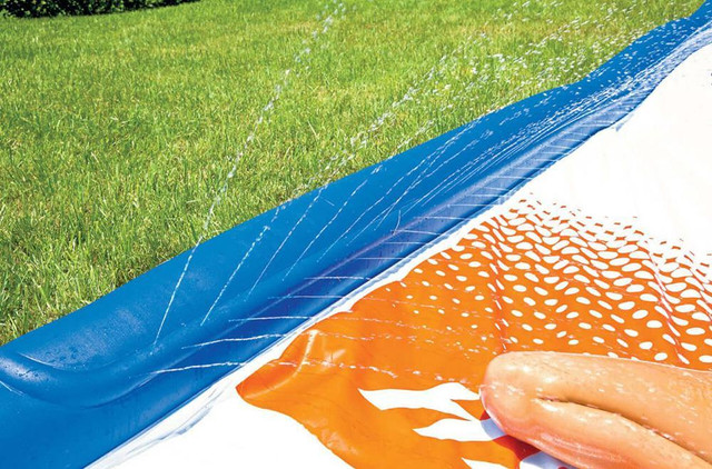 WOW Sports® Backyard 25 x 6 feet  Mega Water Slide in Fishing, Camping & Outdoors - Image 3