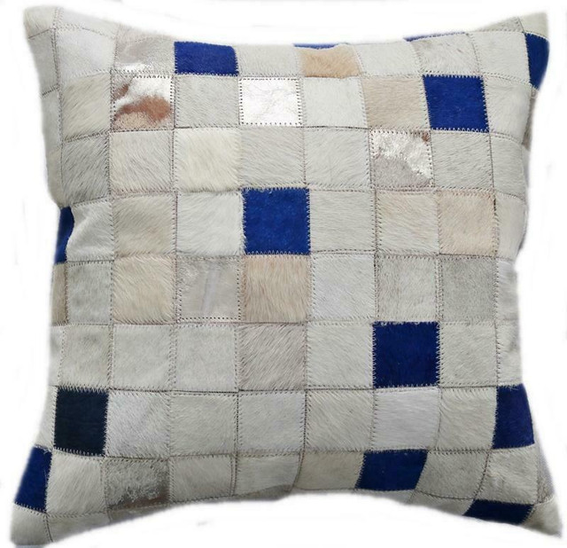 Cowhide Pillows coussin peau de vache decoration Quebecuir Premium in Home Décor & Accents - Image 2