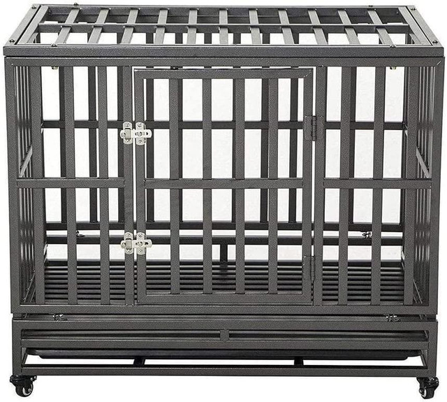 NEW 3 FT &amp; 4 FT METAL HEAVY DUTY DOG CAGE KENNEL in Accessories in Regina