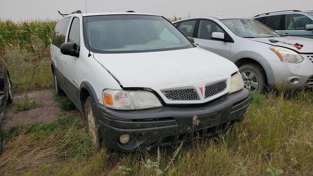 Parting out WRECKING: 2005 Pontiac Montana in Other Parts & Accessories