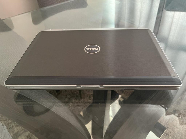 8 gig Ram Intel i7 Core 500 storage Dell Latitude 15 inch intel hd 3000 Graphics with charger good Battery $155 only in Laptops in Toronto (GTA) - Image 3