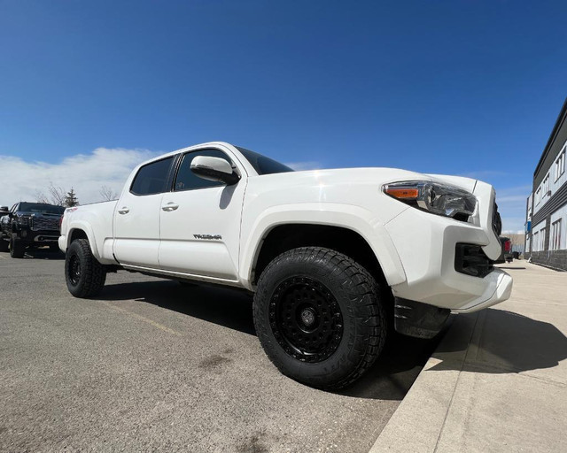 17 inch Thret Offroad Firewall 702 wheels for Toyota / GMC / Chevy in Tires & Rims in Alberta - Image 3