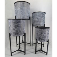 Bayou Breeze Set Of 4 Silver White Washed Leaf Patterned Buckets On Metal Legs Planters