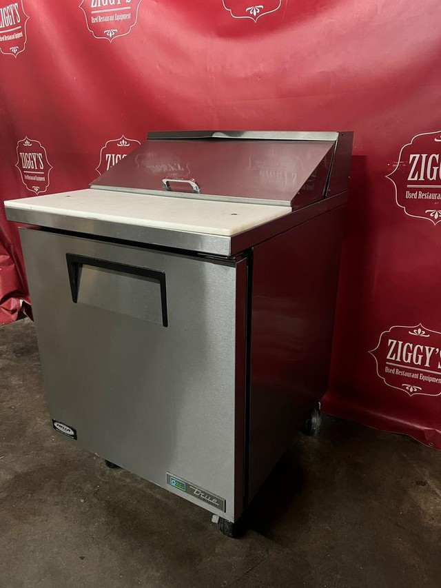 27.5” true tssu-27-08-hc salad pre table fridge cooler for only $1795  ! Can ship ! in Industrial Kitchen Supplies - Image 4
