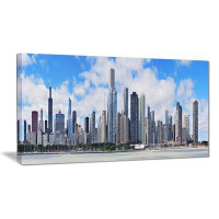 Made in Canada - East Urban Home 'Chicago City Urban Skyline' Graphic Art Print on Canvas