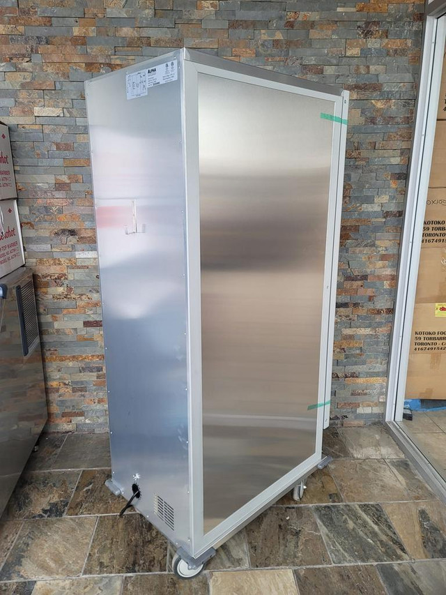Brand New Non-Insulated Proofer/Heated Holding Cabinet in Other Business & Industrial - Image 4