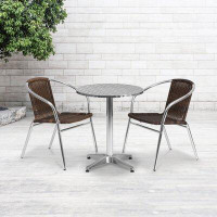 Flash Furniture Ensemble de table ronde intérieure / extérieure en aluminium 23,5 po avec 2 chaises en rotin