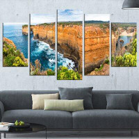 Made in Canada - Design Art 'Rocks and Vegetation of Victoria Beach' 5 Piece Wall Art on Wrapped Canvas Set