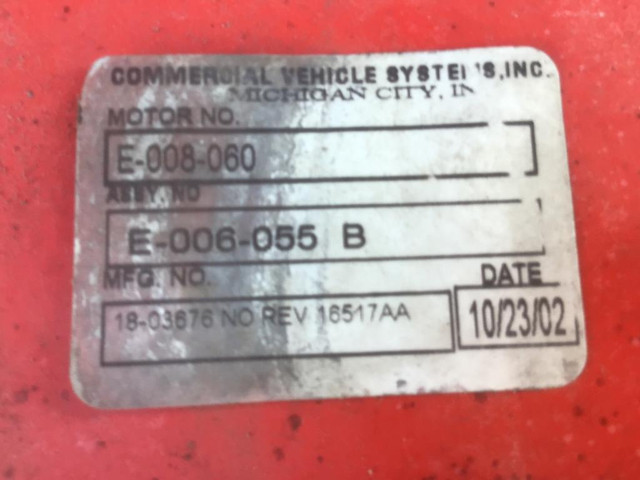 (WIPER MOTORS / MOTEUR D'ESSUIE GLACE)  PETERBILT 379 -Stock Number: H-5800 in Auto Body Parts in British Columbia