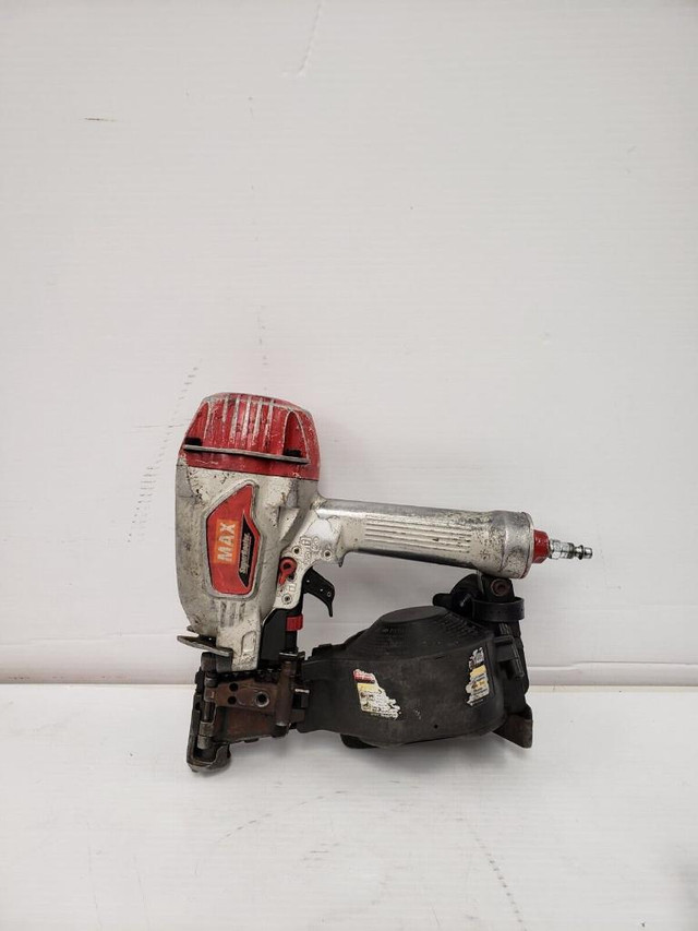 (22946-2) Max Super Roofer Air Coil Nailer in Power Tools in Alberta - Image 3