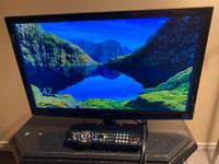 Used 24 Toshiba 24L4200U  TV with HDMI (1080) for sale, Can Deliver