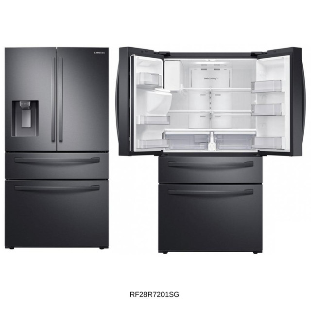 Black Fridge with Ice Dispenser! Kitchen Appliance Sale in Refrigerators in Toronto (GTA)