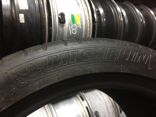 20 inch SET OF 2 (PAIR) USED SUMMER PERFORMANCE TIRES 295/35R20 105Y MICHELIN PILOT SUPER SPORT TREAD LIFE 85% LEFT in Tires & Rims in Toronto (GTA) - Image 2