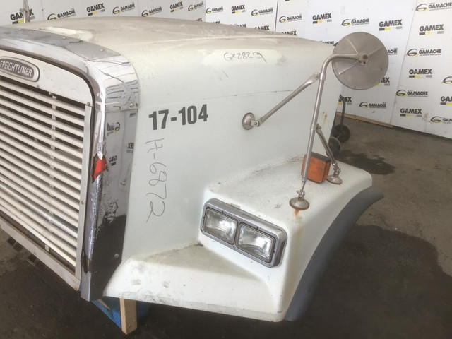 (HOOD ASSEMBLIES)  FREIGHTLINER FLD 112 SD -Stock Number: H-6872 in Auto Body Parts in Ontario - Image 2
