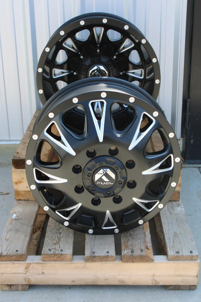 17x6.5 Fuel Throttle D513 Matte Black And Milled Dually Wheels in Tires & Rims in Alberta