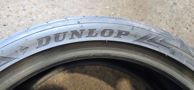 255/40/21 1 pneu ete dunlop bonne condition in Tires & Rims in Greater Montréal - Image 3