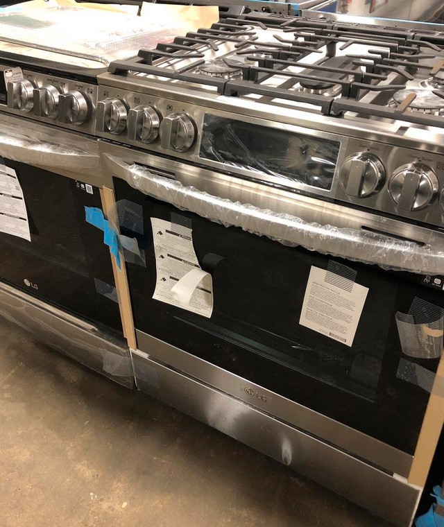 HUGE SALE ON ALL GAS RANGES EXTRA 10% OFF !!!! BRAND NEW UNBOXED AND SCRATCH AND DENT MODELS TO CHOOSE FROM in Stoves, Ovens & Ranges in Edmonton Area - Image 3