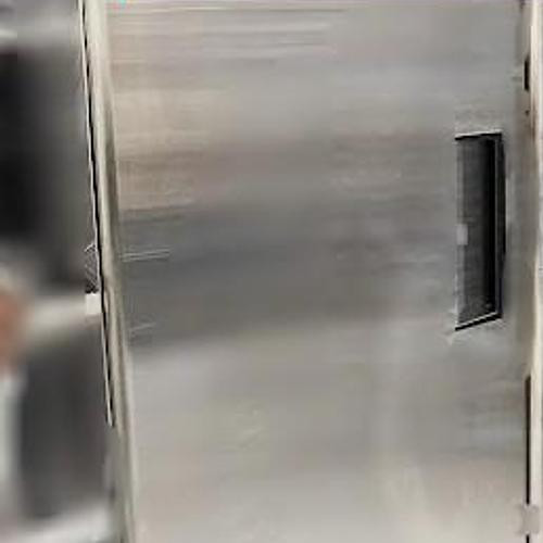 Single door upright freezer - very nice in Industrial Kitchen Supplies - Image 2