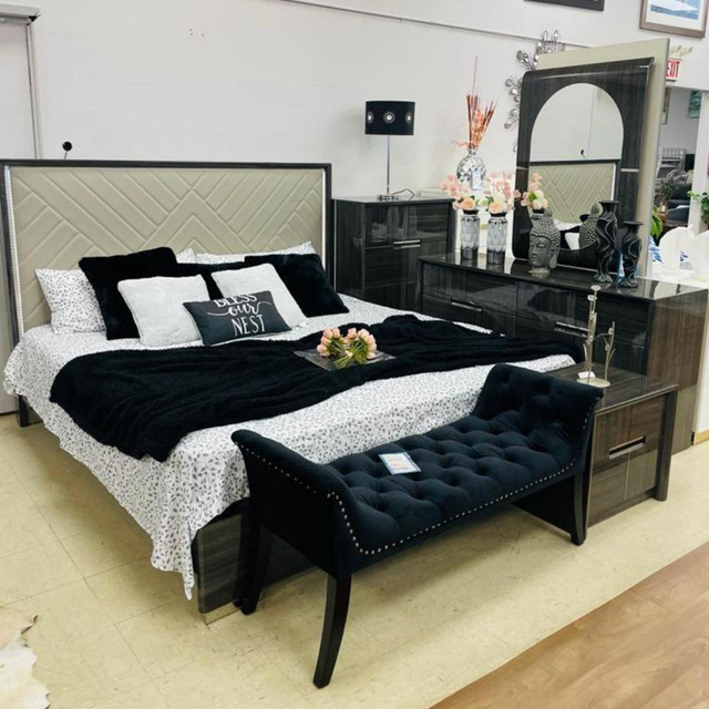 King Bedroom Set on Clearance Sale!! Complete Bedroom Set!! in Beds & Mattresses in Ontario