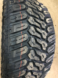4 pneus dété neufs LT33/13R20 114Q Maxtrek Mud Trac