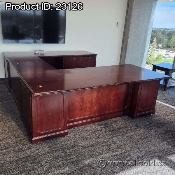 Office Desks in All Shapes, Sizes, and Finishes. Large Quantity and Variety. in Desks in Alberta