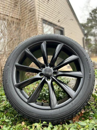 $1350(TAX-IN)- 18Ikon RWTES-01 - TESLA Model Y BLACK Winter / Snow tire Package + 225/60/R18 Ilink Z-Max IL-868