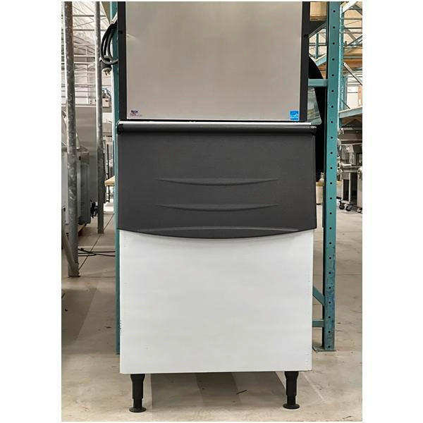 Ice-O-Matic 30 ICE Series Full Cube Ice Machine Head and Ice Bin Used FOR01922 in Industrial Kitchen Supplies