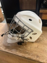Used Sportmask X8 Goalie Mask Extra Small