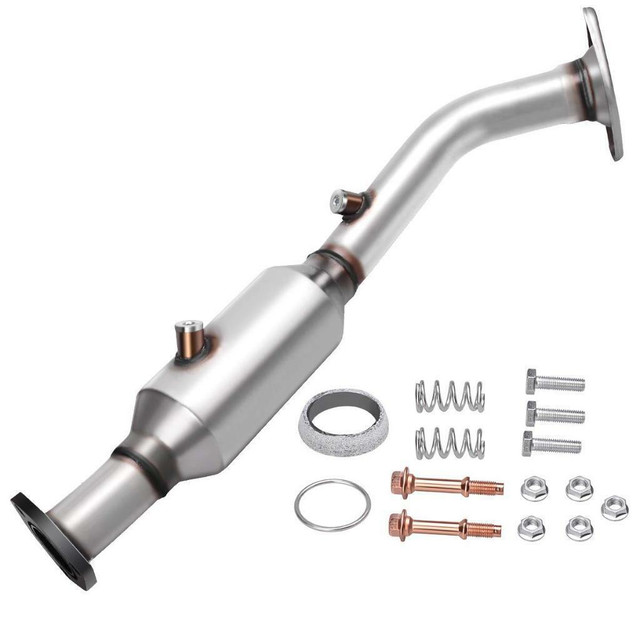 Honda CR-V 2.4L Direct Fit Exhaust Catalytic Converter 2002-2006 in Engine & Engine Parts in Toronto (GTA)