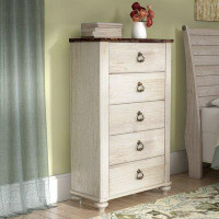 Signature Design by Ashley Willowton 5 Drawer Chest