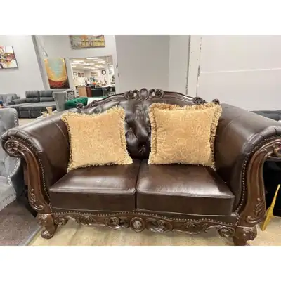 Leather Tufted Sofa on Sale !! Traditional Style Sofa!!