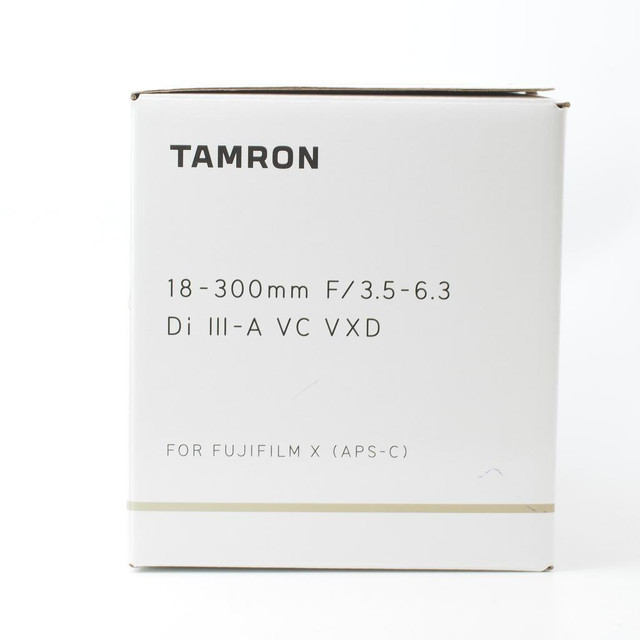 *Open box*Tamron 18-300mm f3.5-6.3 Di III-AVC VXD for fujifilm x mount (ID - 2106) in Cameras & Camcorders - Image 2