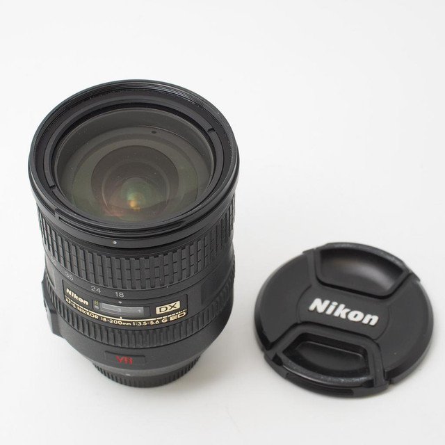 Nikon AF-S Nikkor 18-200mm f3.5-5.6 G ED VR (ID  - 1983 JB) in Cameras & Camcorders - Image 4