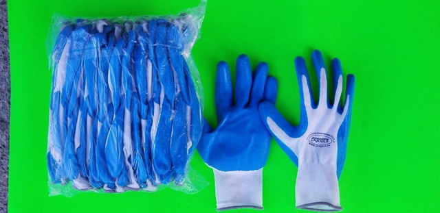 CHTOOLS Gloves Latex Knitted Insulated Green one Dozen Reg $ 60 Sale $30 in Hand Tools in Ontario - Image 4
