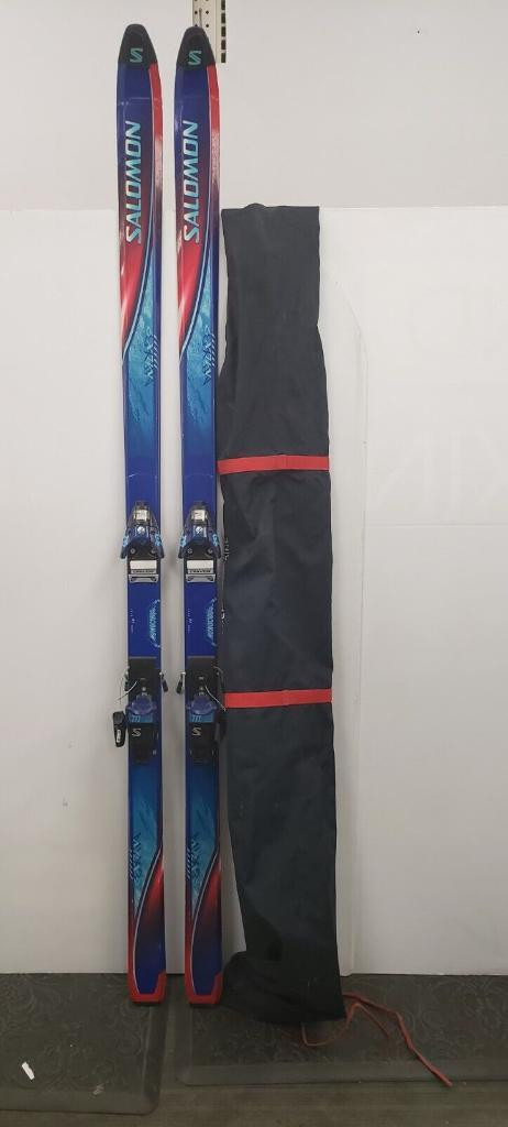 (36862-2) Salomon MLX9 Skis-186CM in Ski in Alberta