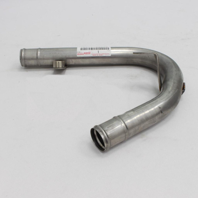 Toyota 4Runner Pickup Lower Radiator Hose Pipe in Other Parts & Accessories