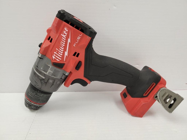 (51071-3) Milwaukee 2904-20 Hammer Drill in Power Tools in Alberta - Image 2