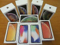 iPhone XS MAX , XR , X  AND 8/8 plus boxes  , 64GB,128GB 256GB BOXES  JUST THE BOX  ( NO iPHONE )
