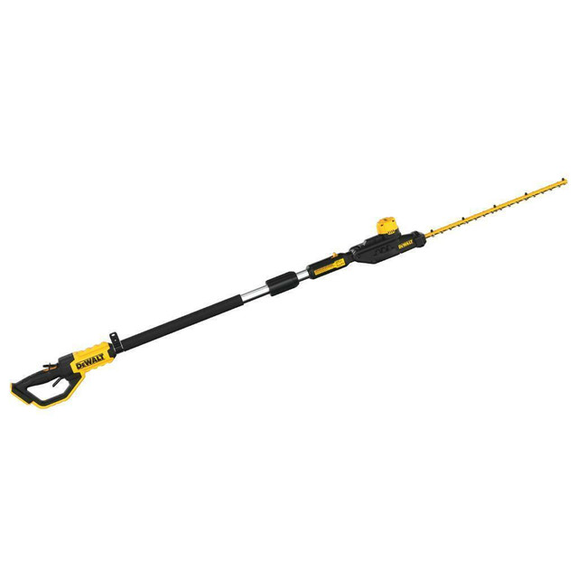 dewalt DCPH820B TAILLE HAIE AJUSTABLE 20V MAX OUTIL SEUL neufffff in Power Tools in Longueuil / South Shore