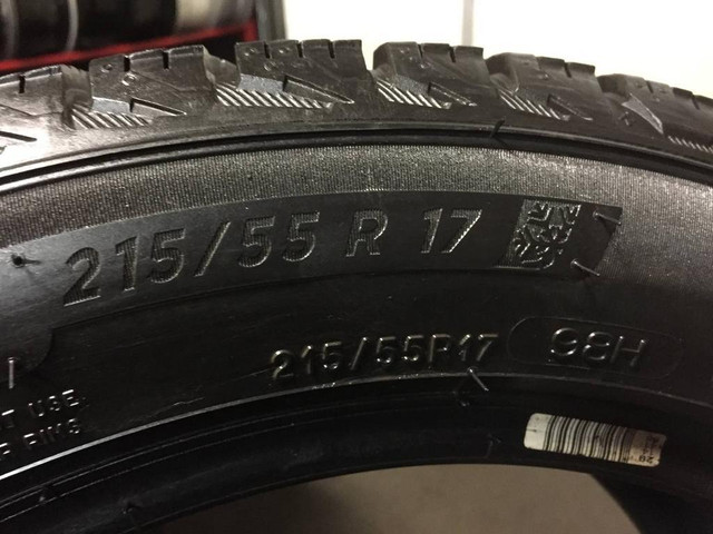 17 inch SET OF 4 USED WINTER TIRES 215/55R17 98H MICHELIN X-ICE SNOW TREAD LIFE 99% LEFT! in Tires & Rims in Toronto (GTA) - Image 4