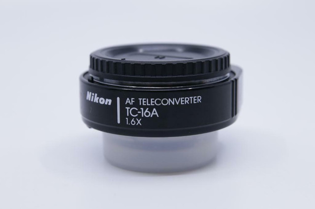 Used Nikon AF TC-16A Teleconverter   (ID-192)   BJ PHOTO in Cameras & Camcorders - Image 2