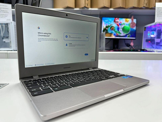 Samsung Chromebook on sale Firm price No windows, chromebook only in Laptops in Toronto (GTA) - Image 4