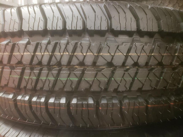 (Z440) 1 Pneu Ete - 1 Summer Tire 245-70-16 Goodyear 13/32 - NEUF / NEW in Tires & Rims in Greater Montréal
