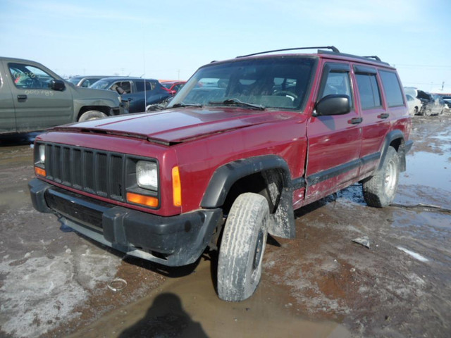 1997 1998 Jeep Cherokee XJ Automatic pour piece # for parts # part out in Auto Body Parts in Québec