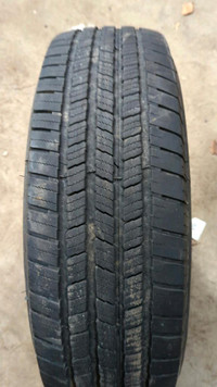 2 pneus dété LT245/75R16 120/116Q Michelin Agilis LTX 30.0% dusure, mesure 7-7/32