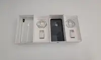 iPhone X 64GB 256GB CANADIAN MODELS NEW CONDITION WITH ACCESSORIES 1 Year WARRANTY INCLUDED