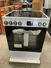 GE/ National 24 inch Smooth Top Conventional Stove. BRAND NEW. SUPER SALE $799.00 NO TAX.