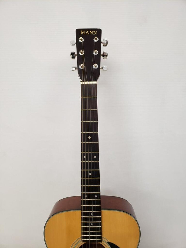 (48557-1) Mann AJ-201 Guitar in Guitars in Alberta - Image 4