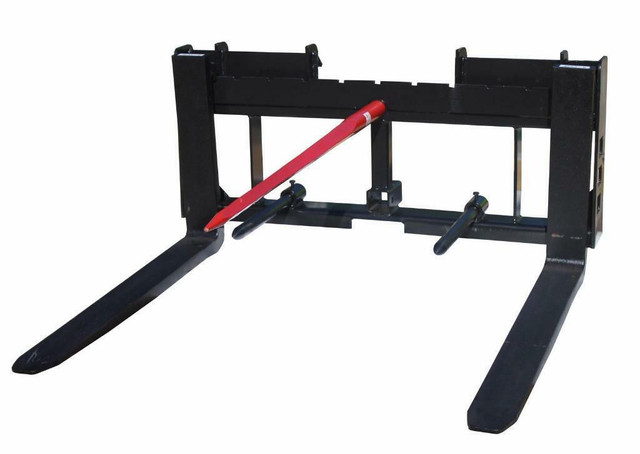 SKID STEER 42 IN PALLET FORKS TRAILER HITCH 49 IN BALE SPEAR SHBS42 in Other Business & Industrial in Winnipeg - Image 2